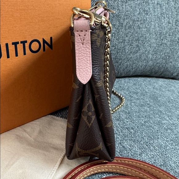 Authentic LV Louis Vuitton rare Pallas clutch crossbody in monogram ballarine - Picture 4 of 12